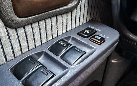 Toyota Land Cruiser 80 рестайлинг, 1992 год, 1 997 000 рублей, 22 фотография