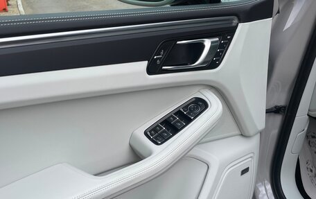 Porsche Macan I рестайлинг, 2026 год, 10 900 000 рублей, 8 фотография
