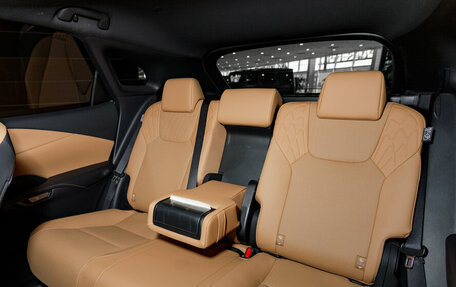Lexus RX IV рестайлинг, 2025 год, 8 090 000 рублей, 10 фотография