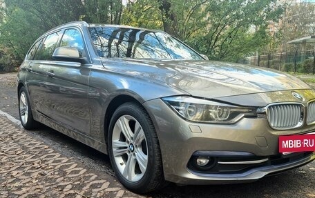BMW 3 серия, 2018 год, 2 350 000 рублей, 2 фотография
