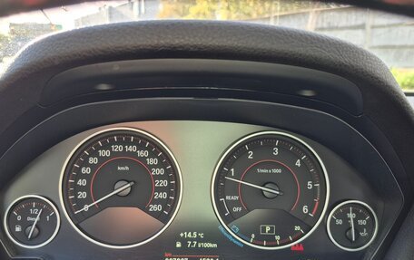 BMW 3 серия, 2018 год, 2 350 000 рублей, 14 фотография