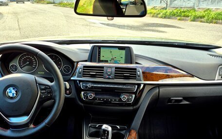 BMW 3 серия, 2018 год, 2 350 000 рублей, 13 фотография