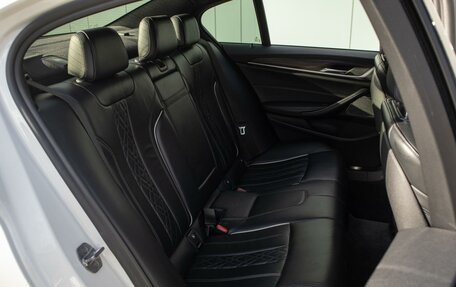 BMW 5 серия, 2018 год, 3 950 000 рублей, 10 фотография