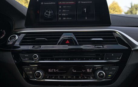 BMW 5 серия, 2018 год, 3 950 000 рублей, 20 фотография