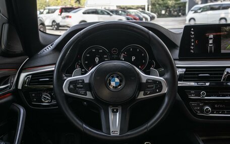 BMW 5 серия, 2018 год, 3 950 000 рублей, 27 фотография