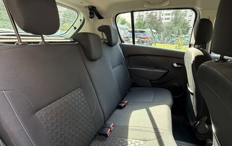 Renault Sandero II рестайлинг, 2015 год, 800 000 рублей, 8 фотография