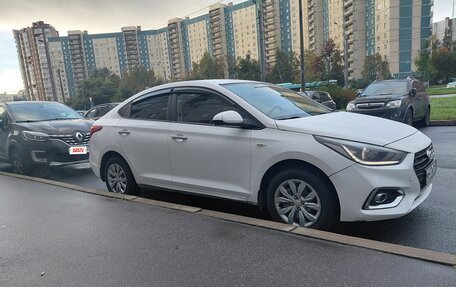 Hyundai Solaris II рестайлинг, 2019 год, 1 050 000 рублей, 4 фотография