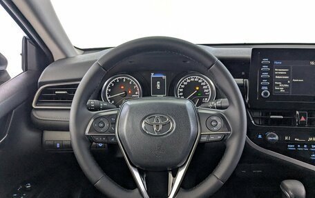 Toyota Camry, 2021 год, 3 190 000 рублей, 14 фотография