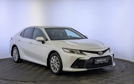 Toyota Camry, 2021 год, 3 190 000 рублей, 24 фотография