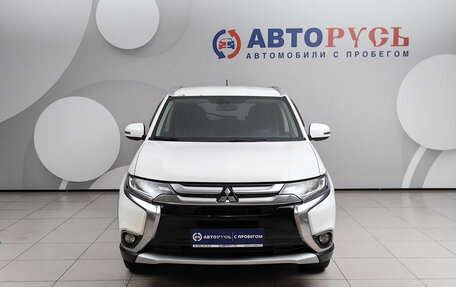 Mitsubishi Outlander III рестайлинг 3, 2016 год, 1 345 000 рублей, 3 фотография