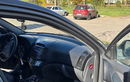 Hyundai Elantra IV, 2007 год, 500 000 рублей, 15 фотография