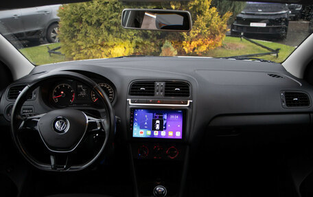 Volkswagen Polo VI (EU Market), 2016 год, 998 000 рублей, 11 фотография