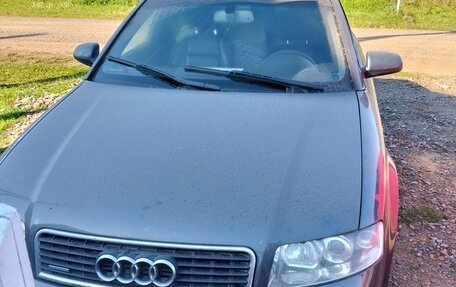 Audi A4, 2003 год, 486 000 рублей, 3 фотография