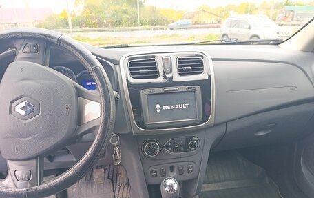 Renault Sandero II рестайлинг, 2016 год, 950 000 рублей, 11 фотография