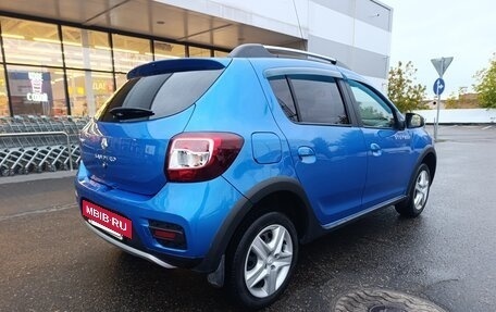Renault Sandero II рестайлинг, 2016 год, 950 000 рублей, 23 фотография
