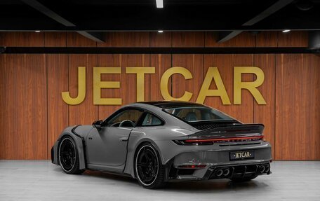 Porsche 911, 2023 год, 87 630 000 рублей, 12 фотография