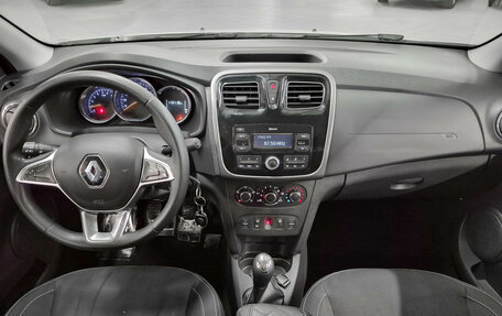 Renault Logan II, 2019 год, 799 000 рублей, 10 фотография