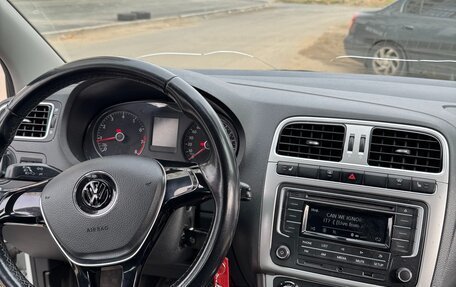 Volkswagen Polo VI (EU Market), 2016 год, 1 020 000 рублей, 10 фотография