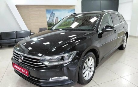 Volkswagen Passat B8 рестайлинг, 2018 год, 1 600 000 рублей, 1 фотография