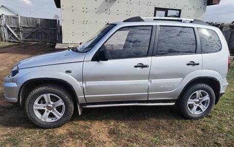 Chevrolet Niva I рестайлинг, 2007 год, 520 000 рублей, 4 фотография