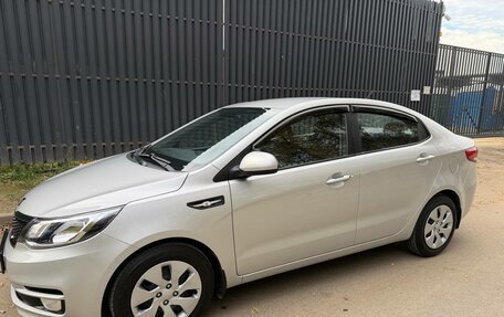 KIA Rio III рестайлинг, 2015 год, 955 000 рублей, 22 фотография