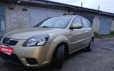 KIA Rio II, 2011 год, 599 000 рублей, 2 фотография