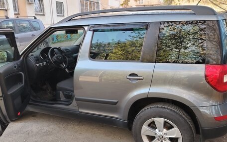 Skoda Yeti I рестайлинг, 2014 год, 1 030 000 рублей, 3 фотография