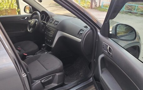Skoda Yeti I рестайлинг, 2014 год, 1 030 000 рублей, 10 фотография