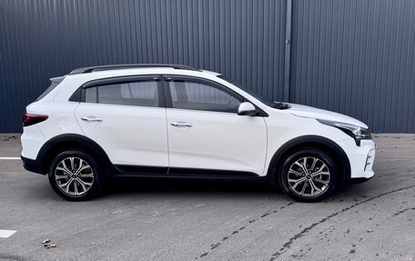 KIA Rio IV, 2021 год, 1 820 000 рублей, 3 фотография
