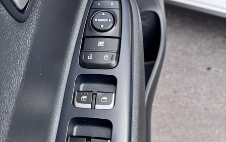 KIA Rio IV, 2021 год, 1 820 000 рублей, 10 фотография