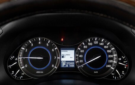 Infiniti QX56, 2011 год, 2 159 000 рублей, 12 фотография