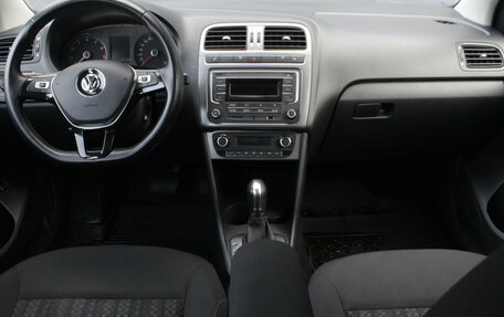 Volkswagen Polo VI (EU Market), 2019 год, 1 345 000 рублей, 8 фотография