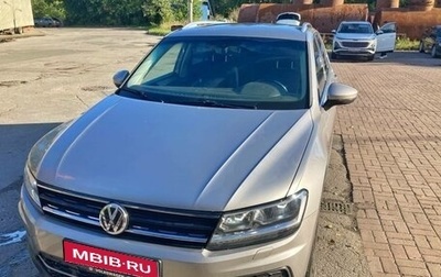 Volkswagen Tiguan II, 2017 год, 2 300 000 рублей, 1 фотография