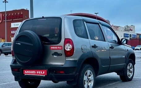Chevrolet Niva I рестайлинг, 2010 год, 380 000 рублей, 6 фотография