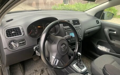 Volkswagen Polo VI (EU Market), 2012 год, 750 000 рублей, 8 фотография