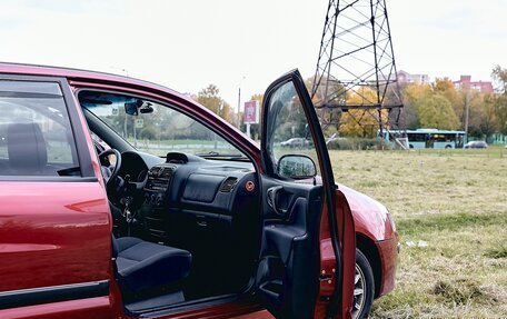 Mitsubishi Space Star I рестайлинг, 2004 год, 380 000 рублей, 13 фотография