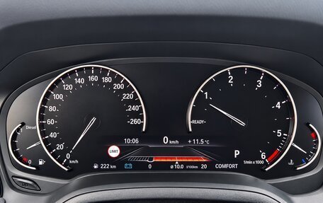 BMW 3 серия, 2019 год, 2 600 000 рублей, 11 фотография