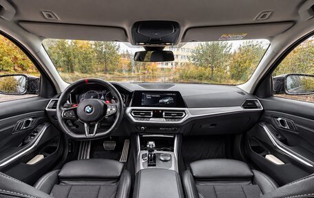 BMW 3 серия, 2019 год, 2 600 000 рублей, 9 фотография