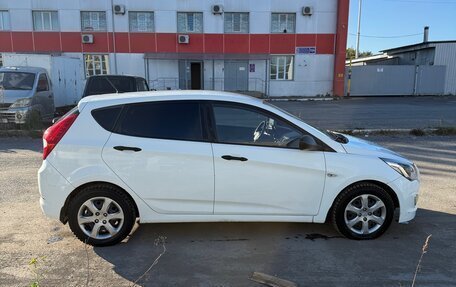 Hyundai Solaris II рестайлинг, 2014 год, 710 000 рублей, 4 фотография