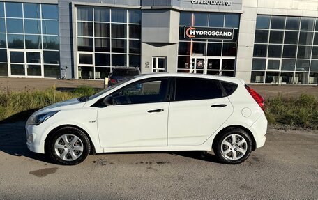 Hyundai Solaris II рестайлинг, 2014 год, 710 000 рублей, 2 фотография