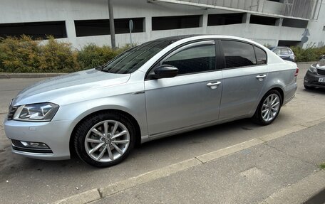 Volkswagen Passat B7, 2012 год, 1 100 000 рублей, 2 фотография