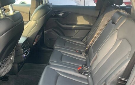 Audi Q7, 2018 год, 4 500 000 рублей, 10 фотография