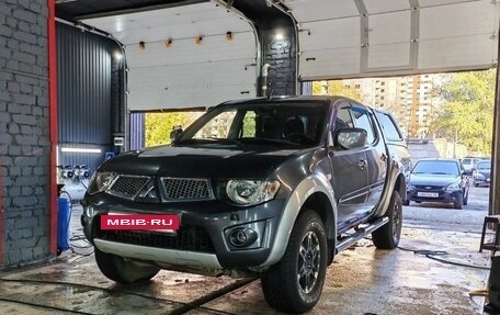 Mitsubishi L200 IV рестайлинг, 2011 год, 1 500 000 рублей, 2 фотография