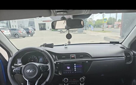 KIA Rio IV, 2019 год, 1 300 000 рублей, 3 фотография