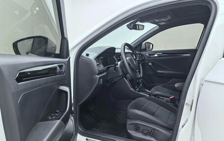 Volkswagen T-Roc I, 2022 год, 2 695 000 рублей, 7 фотография