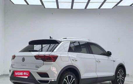 Volkswagen T-Roc I, 2022 год, 2 695 000 рублей, 3 фотография