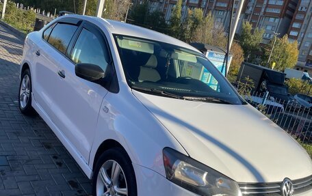 Volkswagen Polo VI (EU Market), 2012 год, 500 000 рублей, 2 фотография