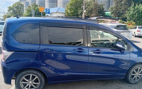 Honda Freed I, 2014 год, 1 350 000 рублей, 2 фотография