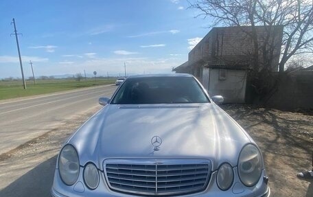 Mercedes-Benz E-Класс, 2003 год, 750 000 рублей, 6 фотография