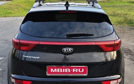 KIA Sportage IV рестайлинг, 2018 год, 1 990 000 рублей, 6 фотография